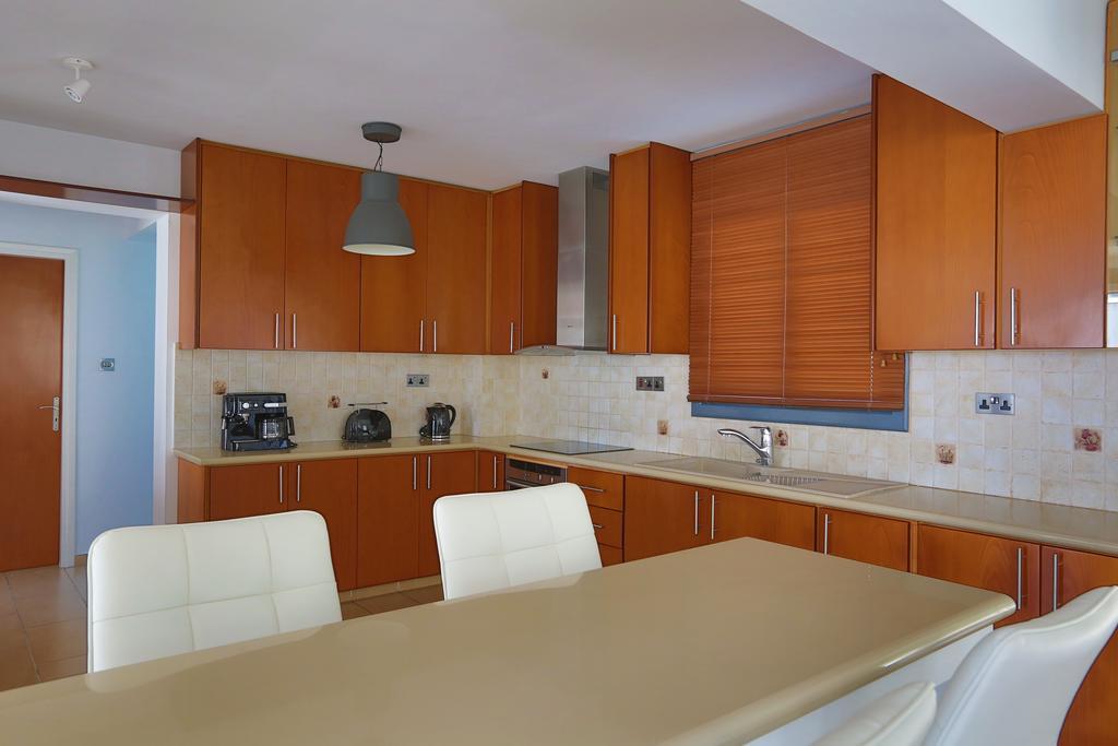 Villa Infinite Blu Paphos Eksteriør bilde
