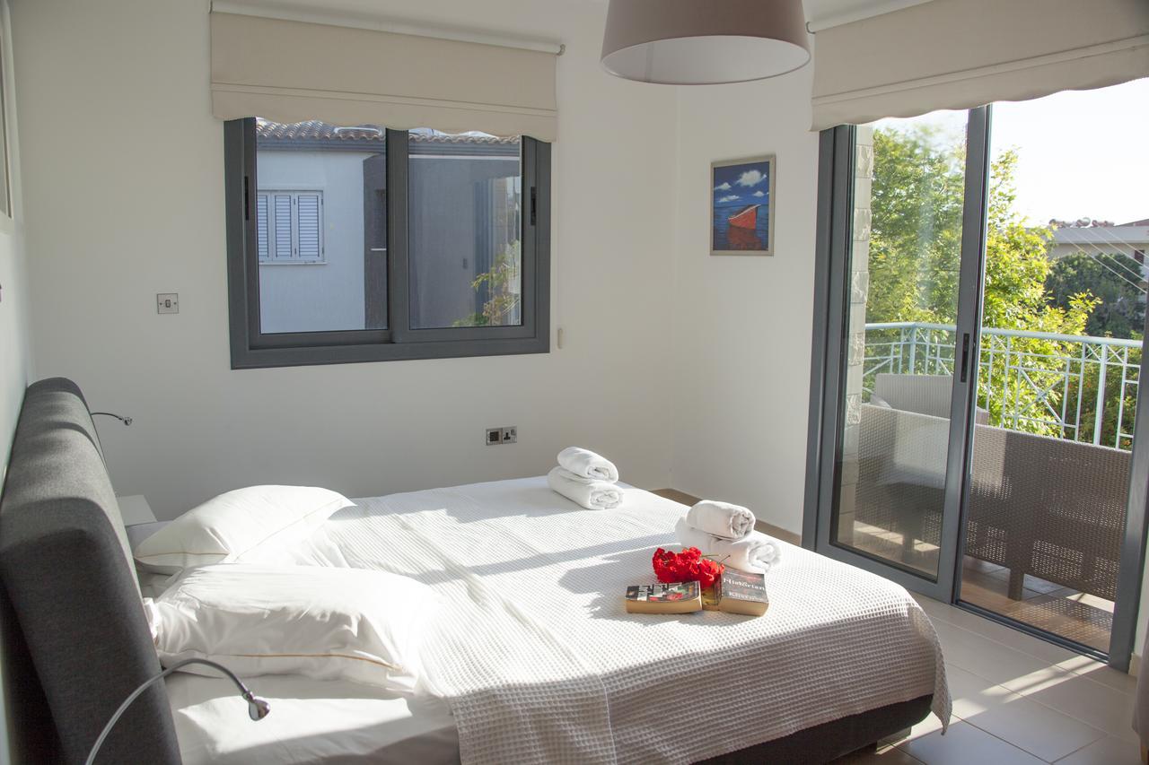 Villa Infinite Blu Paphos Eksteriør bilde